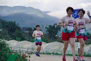 BIB: 3704, 8164, 8153
                            <button type="button" onclick="openModal(18897320)" class="btn btn-primary btn-sm float-right btn-popup" data-toggle="modal" data-target=".modal-high-quality">
                        <i class="fas fa-shopping-cart"></i> Add to Cart
                    </button>
                                            <button type="button" onclick="isThisMe(18897320, true)" class="btn btn-success btn-sm float-right btn-popup btn-isme hidden" data-toggle="tooltip" data-placement="bottom" title="นี่คือรูปของคุณใช่ไหม คลิกที่นี่เพื่อเอาเข้าอัลบั้ม">
                        <i class="fas fa-plus"></i> Add to album
                    </button>
                    <button type="button" onclick="isThisMe(18897320, false)" class="btn btn-warning btn-sm float-right btn-popup btn-isnotme hidden">
                        <i class="fas fa-ban"></i> Remove from album
                    </button>